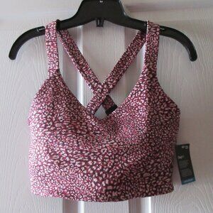 New GapFit Dry Wicking Breathable Removable Cups Size Medium